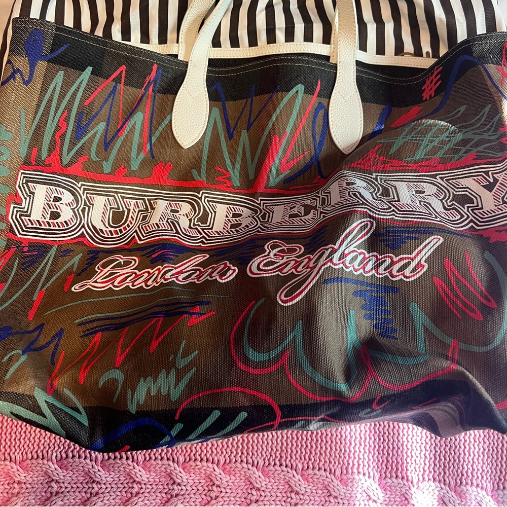 Burberry Tote